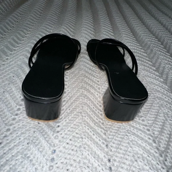 Trendy Black Square Toe Sandal with Black Heel - New - Size 41 - Picture 5 of 6